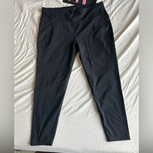 Sweaty Betty Black Performance Leggings — The Power